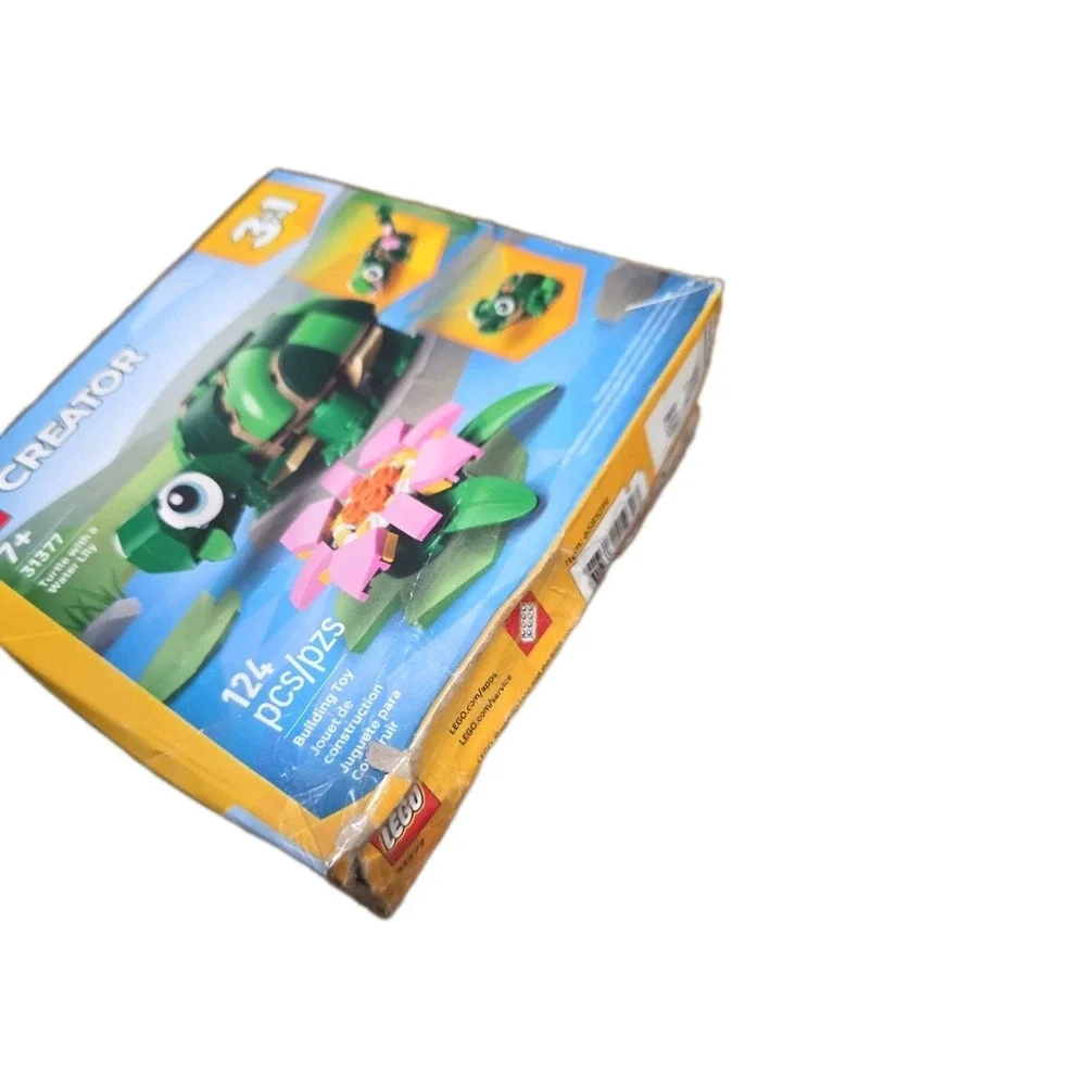 New LEGO Creator 3 in 1 Turtle Water Lily Flower Building Set 31377 Damaged Open
